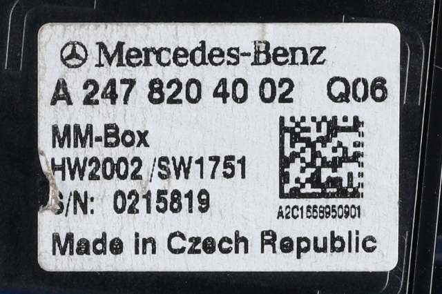 Dashbord diverse til Mercedes E-Klasse 2016-2023 (W213) (W213) (MERCEDES|A 247 820 40 02|)