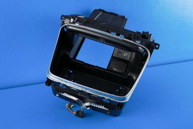 Dashbord myntrom til Mercedes E-Klasse 2016-2023 (W213) (W213) (MERCEDES|A 213 680 88 07|)