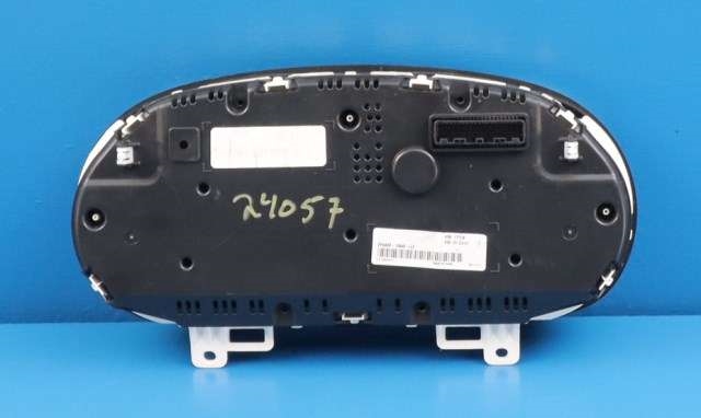 Instrumentpanel til Nissan Qashqai 2010-2014 (Type I, Fase 2)  (NISSAN|24840-BR54B|)