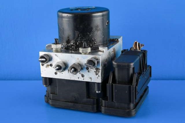 ABS sentral til Volvo V40 2012-2019 (VOLVO|P31400644|)