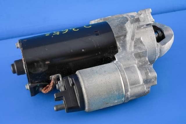 Starter diesel til BMW 5-Serie 2010-2017 (F10/F11) (F10/F11) (BOSCH|0 001 148 010|12.41-8 570 383|)