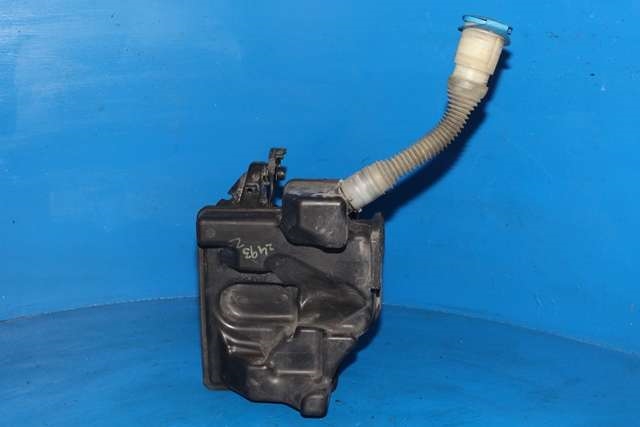 Spylertank foran til Audi A1 2010-2014 (Type I, Fase 1)  (VAG|6R0 955 453 G|)