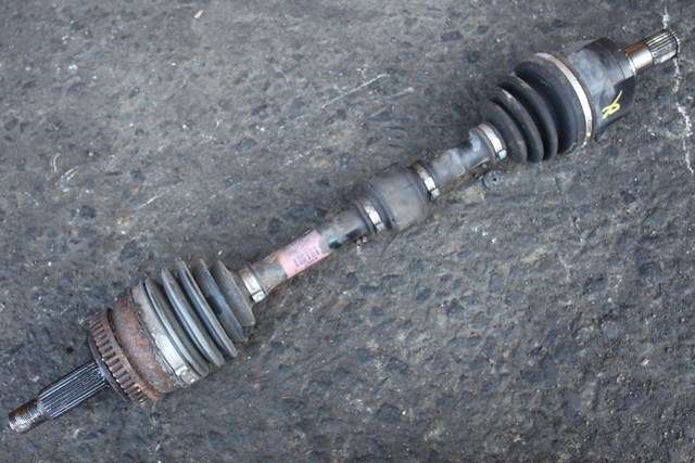 Drivaksel venstre foran, diesel/manuell til Hyundai i40 2012-2017 (HYUNDAI|49500-37300|)