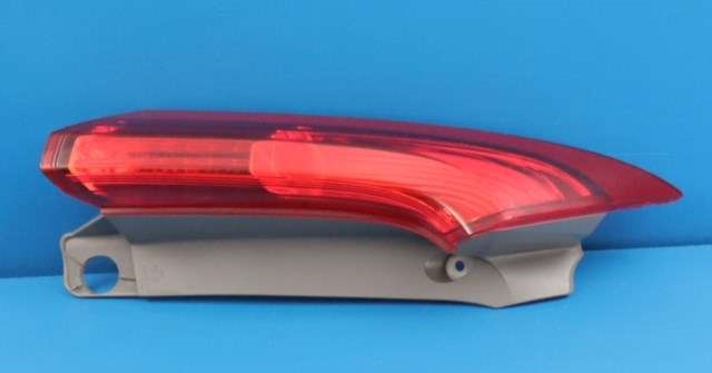 Baklykt venstre øvre til Honda CR-V 2012-2018 (Type IV)  
