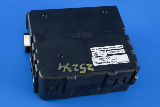 Styreenhet ABS til Lexus RX, 2003-2009 (Type II) (XU30) (XU30) (TOYOTA|89680-33010)