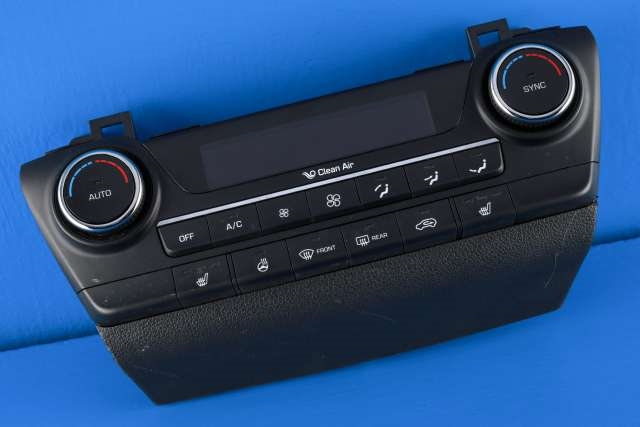 Varmeapparat betjening til Hyundai Tucson, 2015-2020  (HYUNDAI|97250-D7270)