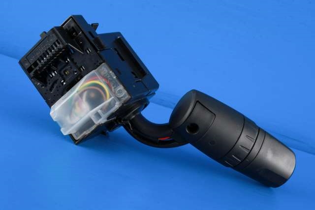Bryter blink til Mazda 6 2013-2015 (Type III, Fase 1)  (MAZDA|KD51-17-F887|)