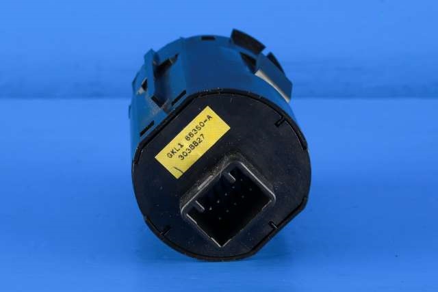 Bryter start/stopp til Mazda 6 2013-2015 (Type III, Fase 1)  (MAZDA|GKL1-66-3S0|)