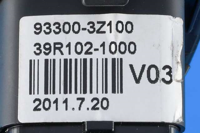 Bryter lys til Hyundai i40 2012-2017  (HYUNDAI|93300-3Z100|)
