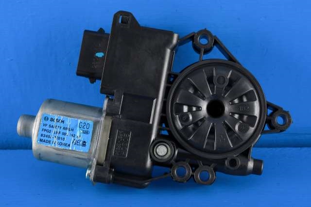 Ruteheis, kun motor, venstre bak til Hyundai i40, 2012-2017  (HYUNDAI|83450-3Z010)