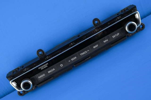 Bilstereo navigasjon betjeningspanel til Kia Optima, 2017-2020  (KIA|96540-A8770)