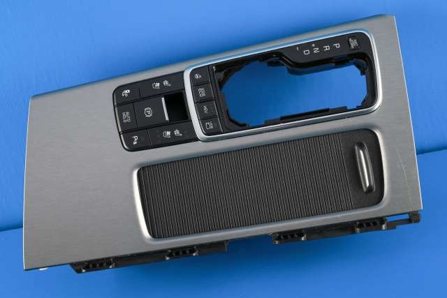 Dashbord diverse til Kia Optima, 2017-2020  (KIA|84651-A8000)