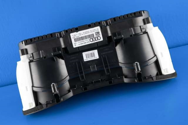 Instrumentpanel til Audi Q3 2015-2018 (Type I, Fase 2)  (VDO|A2C86857400|8U0 920 940 H|)
