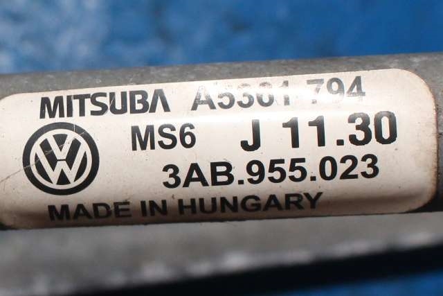 Viskermotor frontrute komplett m/overføring til VW Passat 2011-2015 (B7) (B7) (VAG|3AB 955 023|3AB 955 419|)