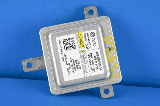 Styreenhet xenon/ballast til VW Tiguan 2011-2016 (Type I, Fase 2)  (VAG|8K0 941 597 E|)