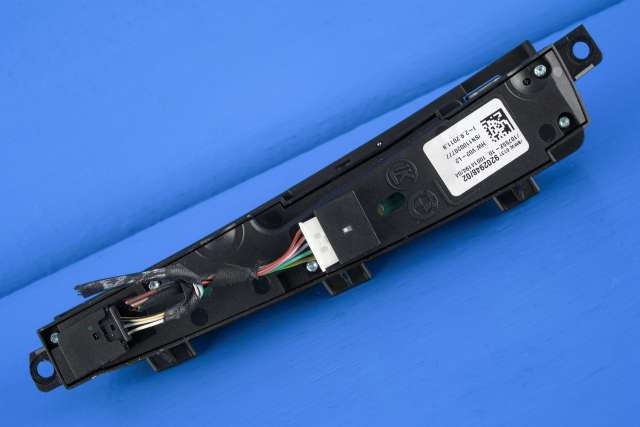 Bryter diverse til BMW 5-Serie 2010-2017 (F10/F11) (F10/F11) (BMW|9 202 948|)