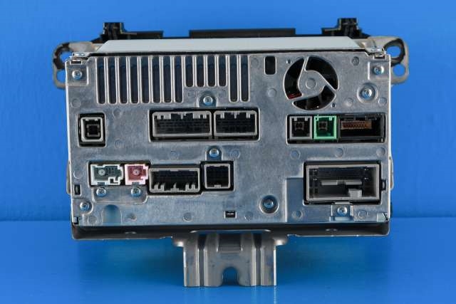 Bilstereo navigasjon til Honda HR-V 2015-2021 (Type II)  (HONDA|39100-T7A-G41|)