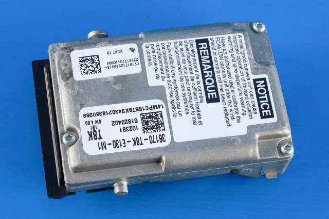 Parkeringskamera foran til Honda HR-V 2015-2021 (Type II)  (HONDA|36170-T8K-E130|)