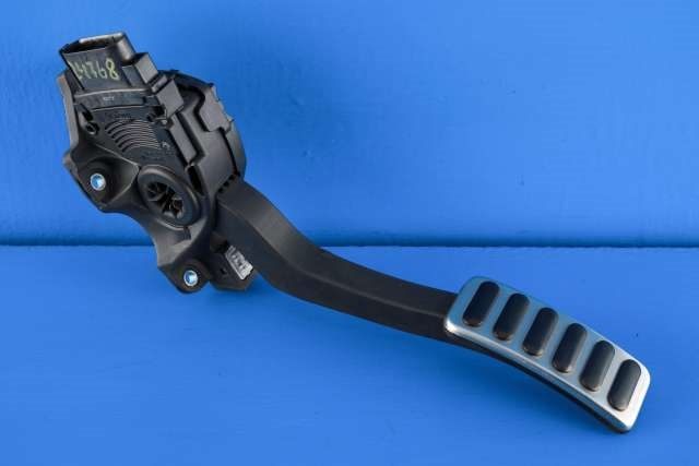 Pedal gass til Land Rover Range Rover, 2013-->> (Type IV)  (HELLA|6PV 009 698-31)