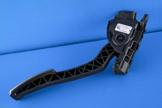 Pedal gass til Land Rover Range Rover 2013-->> (Type IV)  (HELLA|6PV 009 698-31|CPLA-9F836-AA|)