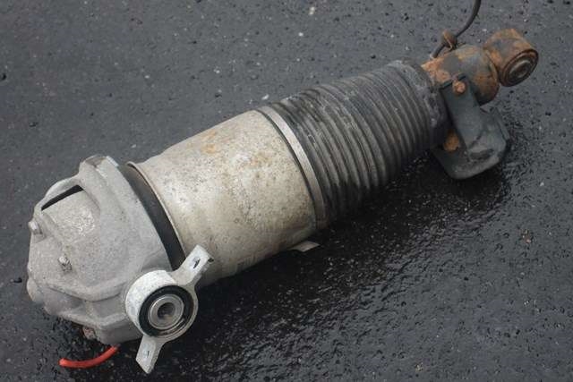 Fjærbein venstre bak til Audi Q7 2006-2010 (Type I, Fase 1)  (VAG|7L8 616 019|)