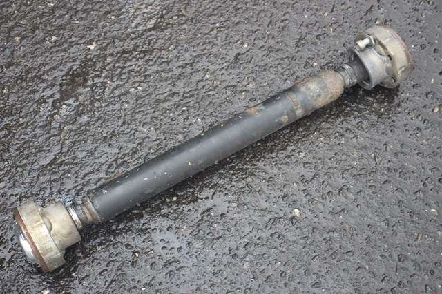 Mellomaksel fremre til Audi Q7 2006-2010 (Type I, Fase 1)  (VAG|7L6 521 101 H|)