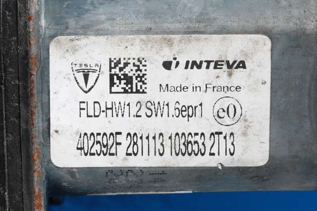 Ruteheis venstre foran til Tesla Model S 2013-2016 (Fase 1)  (TESLA|6006551-00-G|)