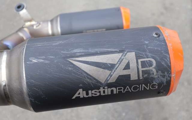 MC, Eksos bakre til MC KTM 1290 Super Duke R 2020-2023  (AUSTIN RAC|)