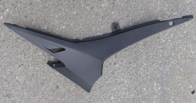 MC, Deksel, side høyre til MC Aprilia RS4 125, 2011-2016  