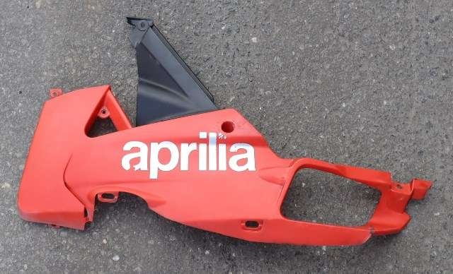 MC, Deksel, side venstre til MC Aprilia RS4 125, 2011-2016  