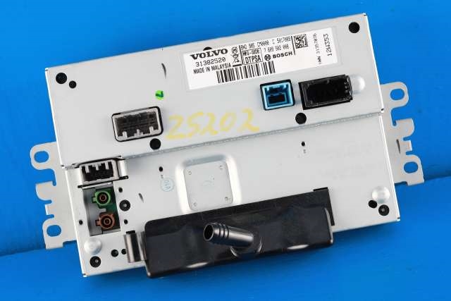 Bilstereo navigasjon skjerm til Volvo V70 2007-2013 (Type III, Fase 1) (BOSCH|7 609 502 008|31382520|)