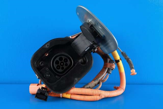 Batterilader inntak/luke til Kia Optima 2017-2020