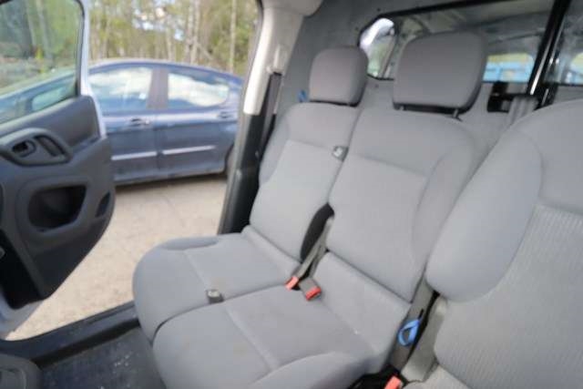 Sete foran høyre til Peugeot Partner, 2008-2015 (Type II, Fase 1)  
