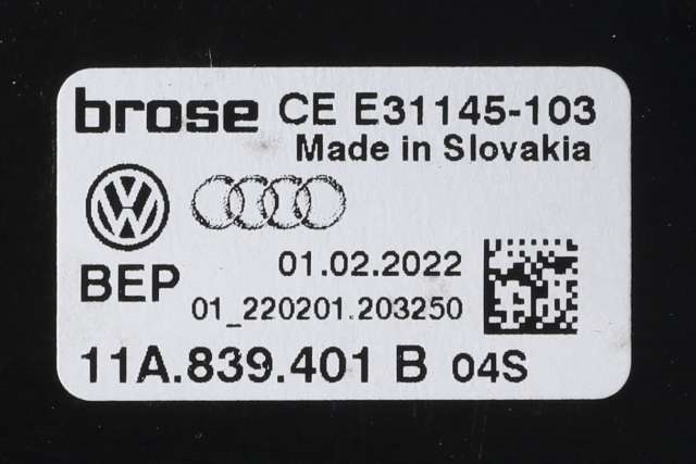Ruteheis venstre bak til VW ID.4 2020-->> (VAG|11A 839 401 B|4K0 959 882|)