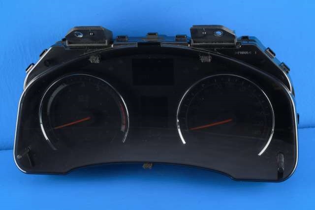 Instrumentpanel til Toyota Avensis, 2009-2015 (Type III, Fase 1)  (DENSO|257440-6847)