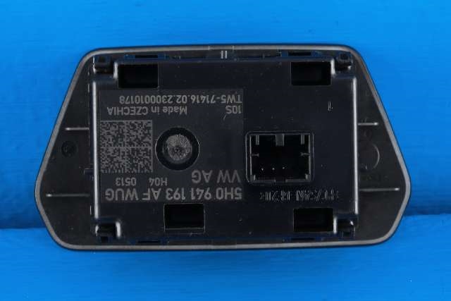 Bryter rutevarme til VW Caddy 2020-->> (Type IV) (VAG|5H0 941 193 AF|)