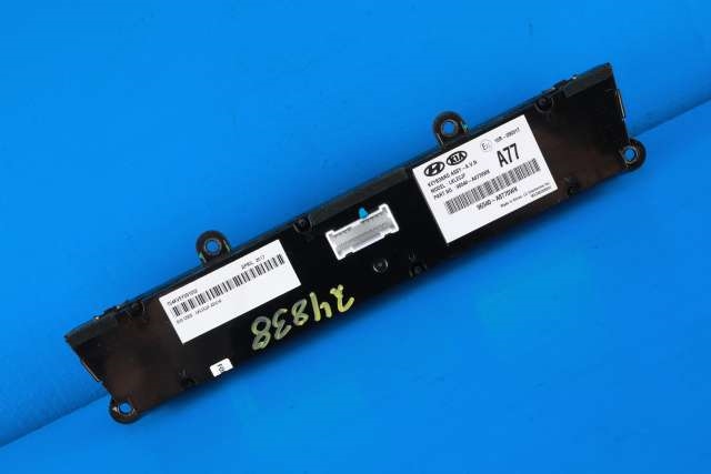 Bilstereo navigasjon betjeningspanel til Kia Optima 2017-2020  (KIA|96540-A8770|)