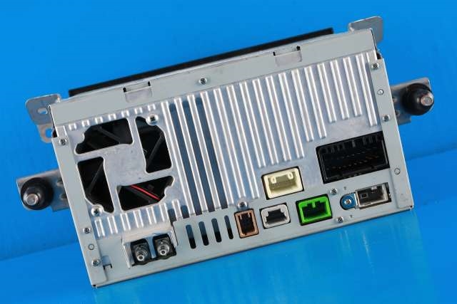 Bilstereo navigasjon til Suzuki SX4 S-CROSS 2013-->> (Type II) (SUZUKI|39920-61MR1|)