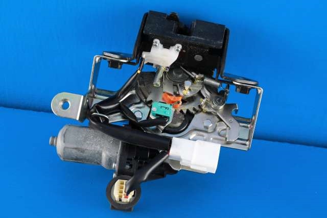 Baklukelås til Subaru Outback 2015-2020 (Type V)  (DENSO|163800-0620|)