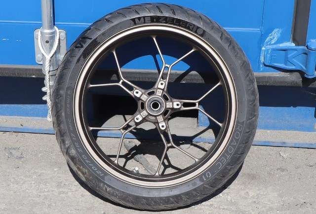 MC, Framhjul til MC Honda CB650R 2019-->> (Naked) (Naked) (120 X 70 R 17"|)