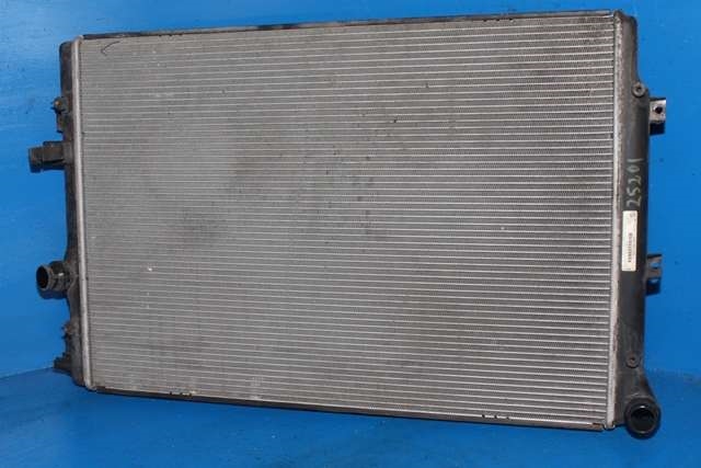 Radiator (manuell gir) til VW Tiguan, 2011-2016 (Type I, Fase 2)  (VAG|5N0 121 253 L)