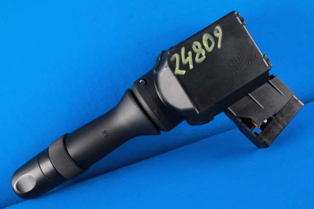 Bryter visker til Toyota Avensis 2009-2015 (Type III, Fase 1)  (TOYOTA|05190-17F381|)