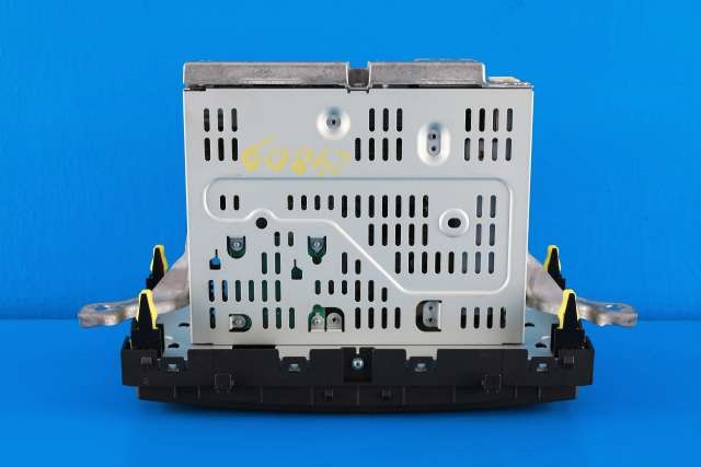 Bilstereo, med DAB til Toyota Avensis 2009-2015 (Type III, Fase 1)  (TOYOTA|86120-05150|)