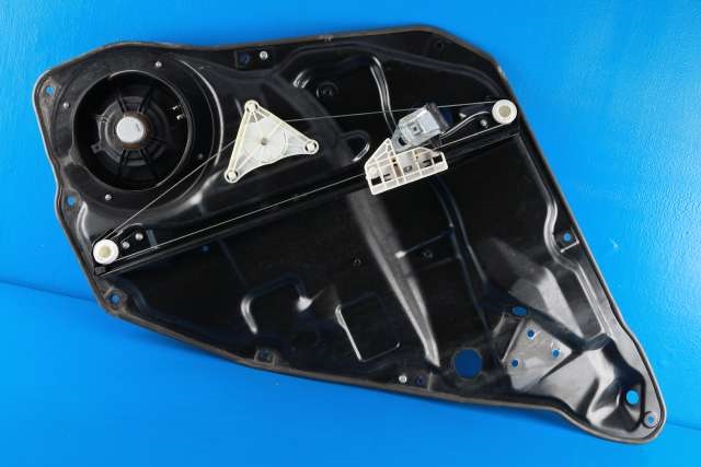 Ruteheis venstre bak til Mercedes ML 2005-2011 (W164) (W164) (MERCEDES|A 251 820 09 42|)