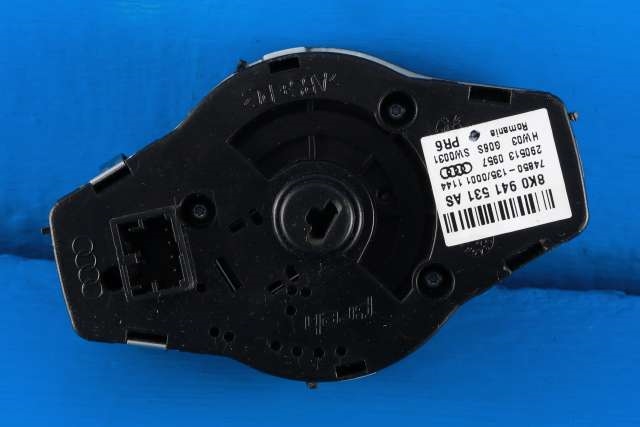 Bryter lys til Audi Q5 2012-2017 (Type I, Fase 2) (VAG|8K0 941 531 AS|)
