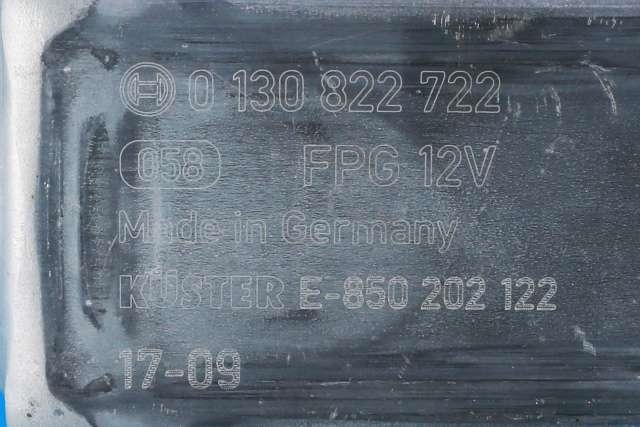 Bagasjerom diverse til Audi A4 2015-2019 (Type V, Fase 1) (B9) (B9) (VAG|8W9 863 560|)