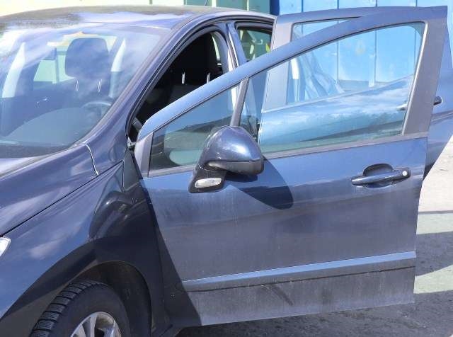 Dør venstre foran til Peugeot 308, 2011-2013 (Type I, Fase 2)