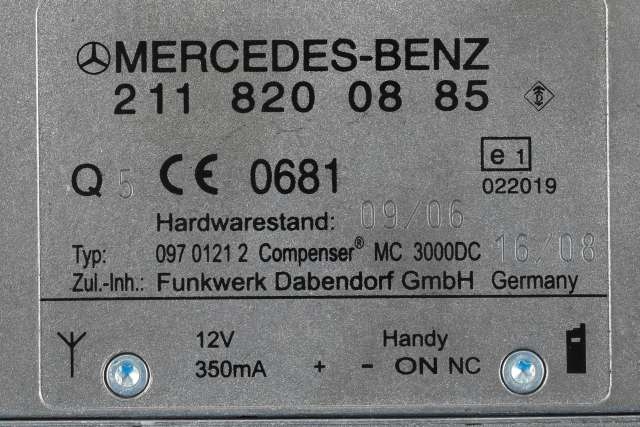 Antenne forsterker til Mercedes E-Klasse 2006-2009 (Fase 2) (W211) (W211) (MERCEDES|211 820 08 85|)