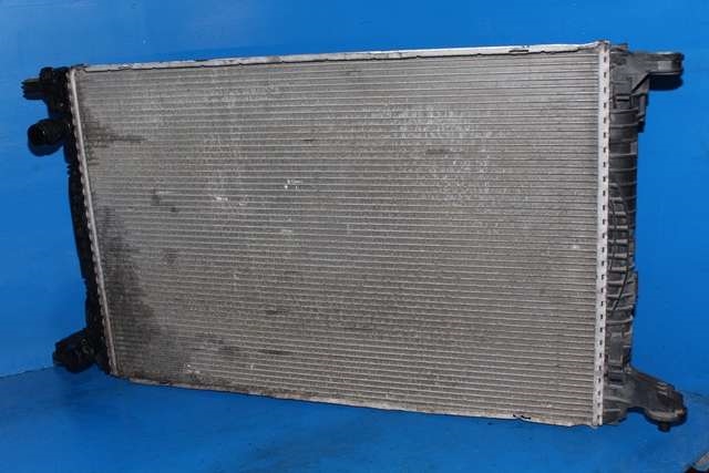 Radiator (automat gir) til Audi A4, 2015-2019 (Type V, Fase 1) (B9) (B9) (VAG|8W0 121 251 AK)