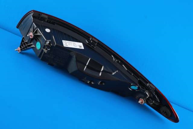 Baklykt venstre ytre til Mercedes EQS 2021-->> (V297) (V297) (MERCEDES|A 297 906 91 02|)